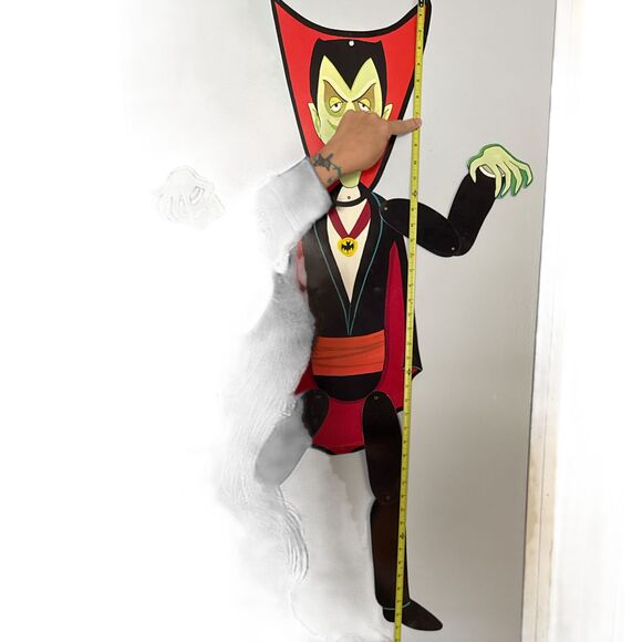 Vintage 42" Dracula Halloween Jointed Cutout Decoration Vampire Diecut - Picture 5 of 6